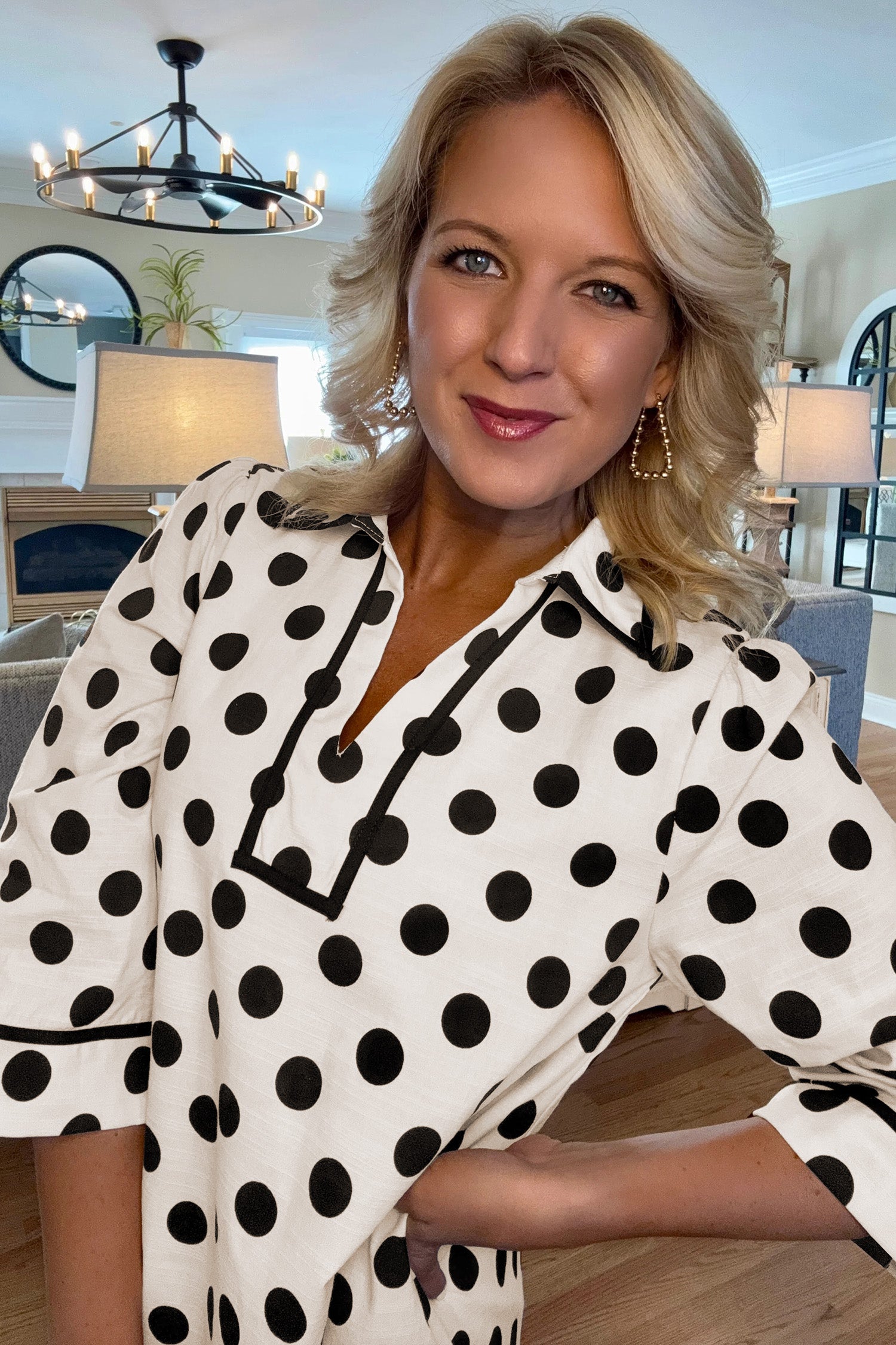 White Polka Dot Half Sleeve Collar V Neck Pocketed Casual Mini Dress