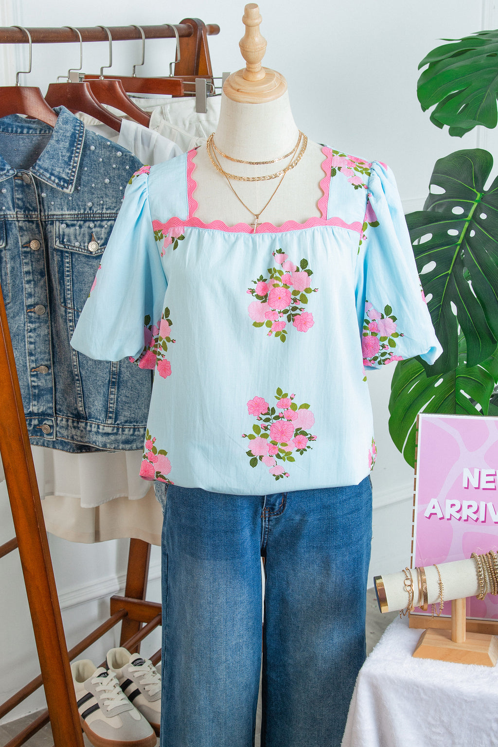 Sky Blue Floral Printed Contrast Ricrac Detail Bubble Sleeve Blouse