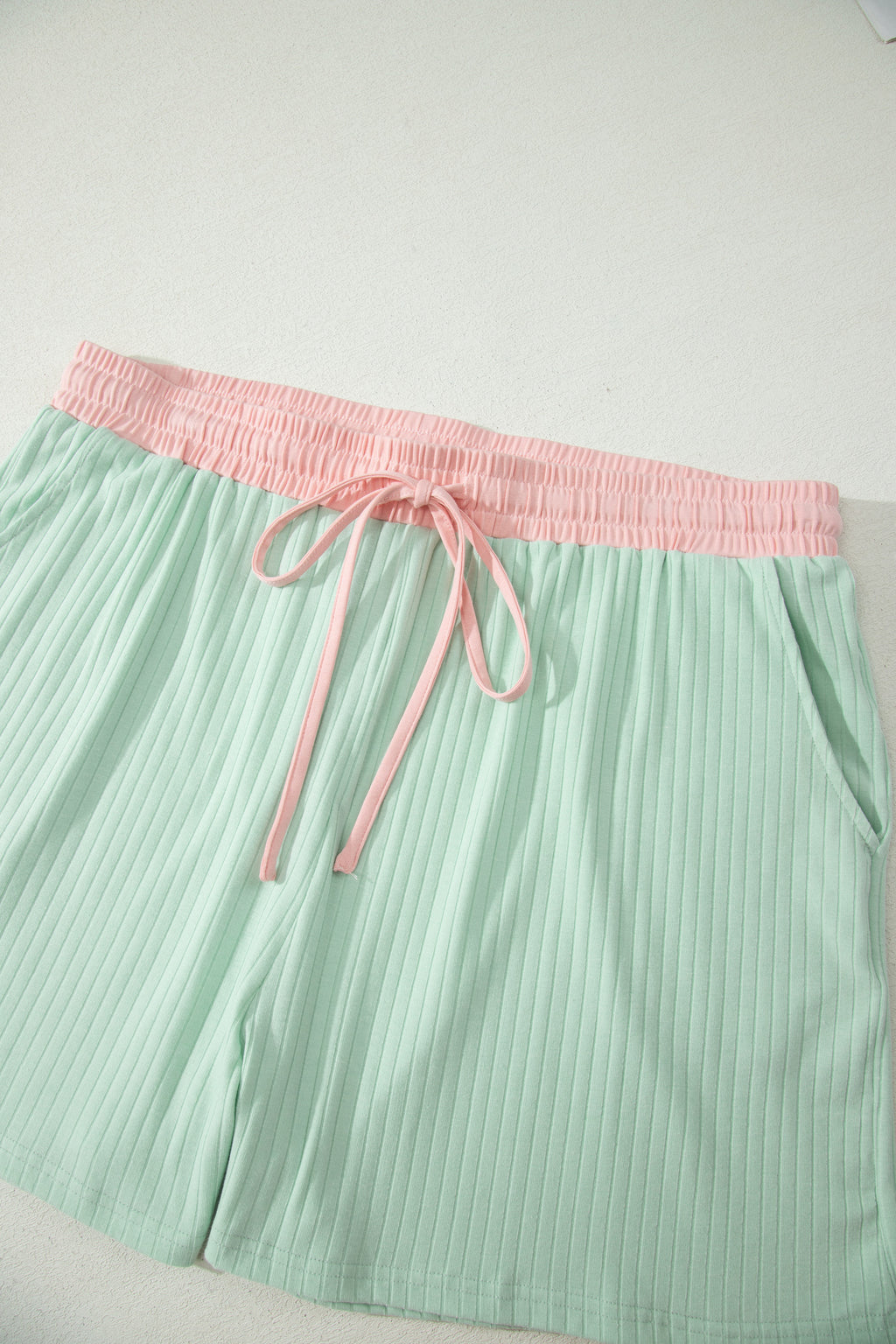 Yellow Cream Plus Size Ribbed Color Block Trim Drawstring Shorts 2pcs Set