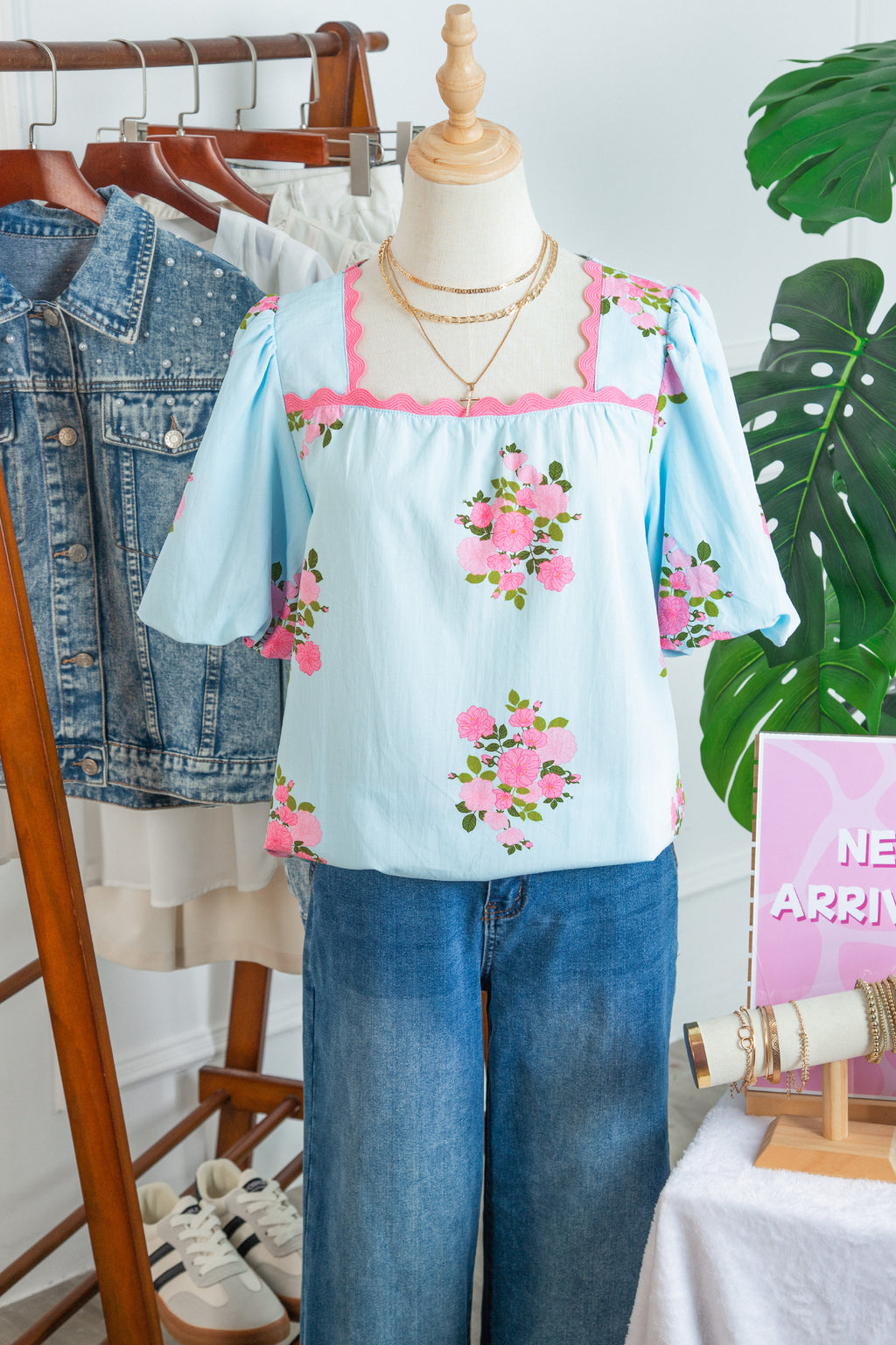 Sky Blue Floral Printed Contrast Ricrac Detail Bubble Sleeve Blouse