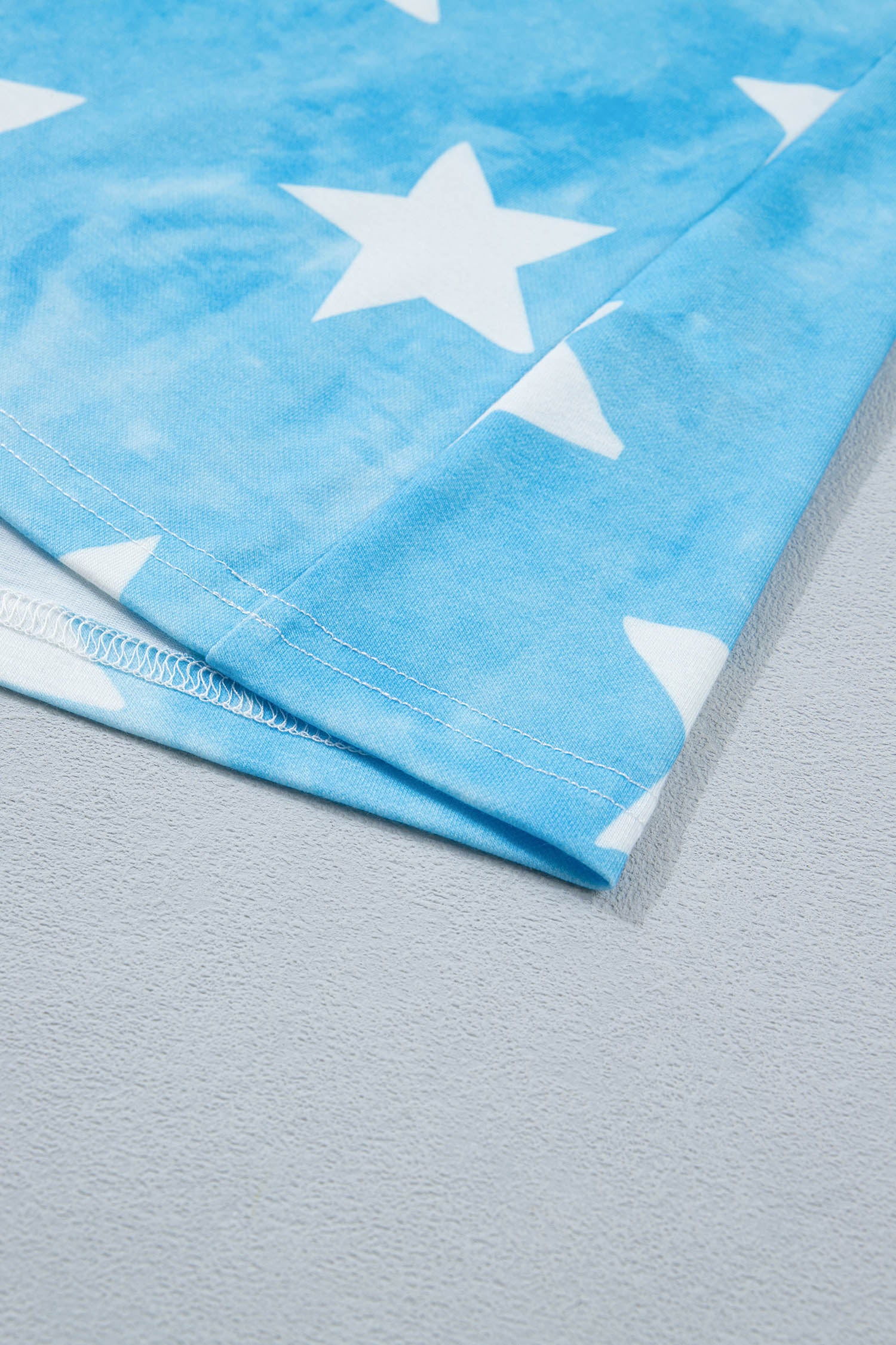 Sky Blue Tie Dye Star Print Striped Trim Round Neck Casual Tank Top