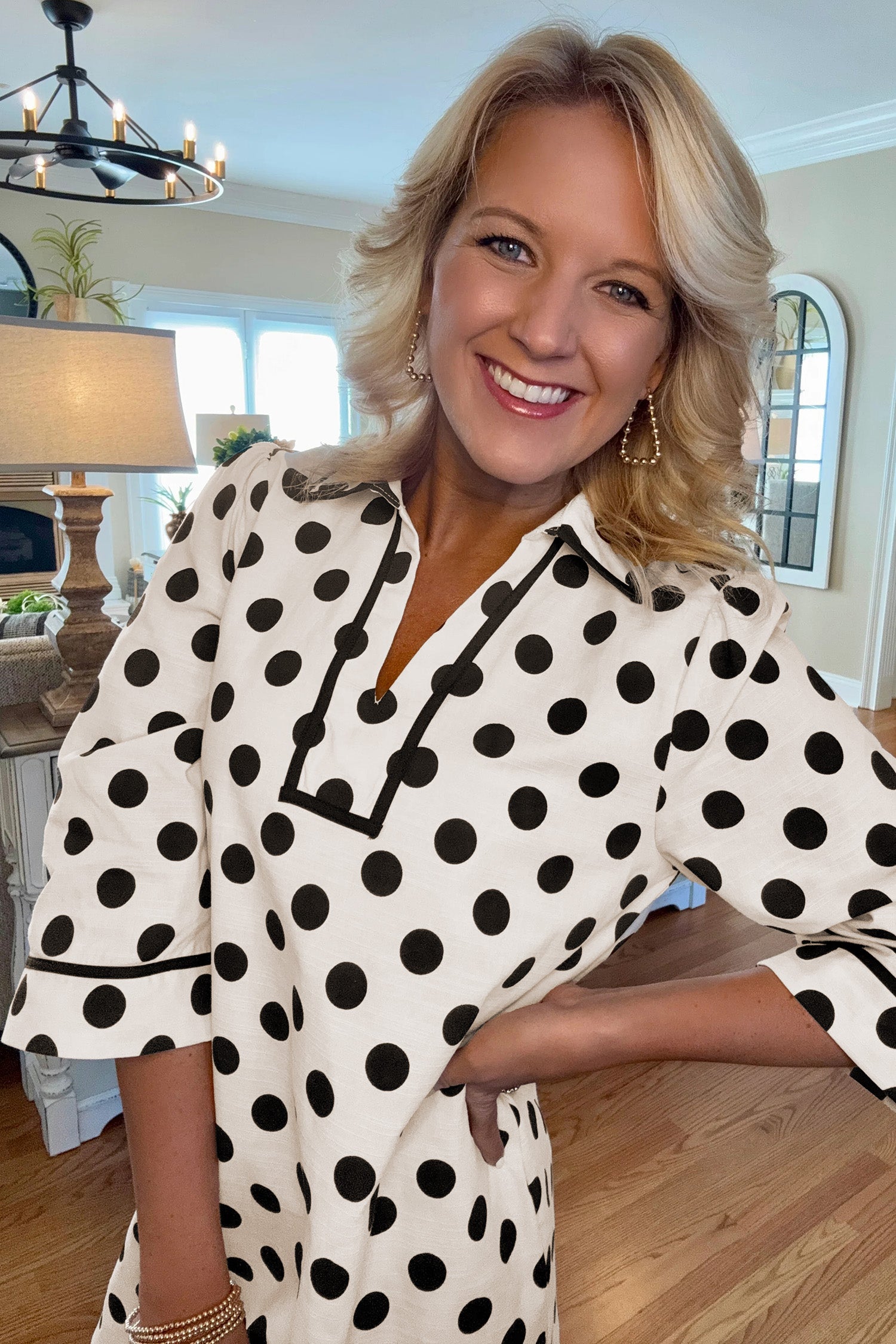 White Polka Dot Half Sleeve Collar V Neck Pocketed Casual Mini Dress