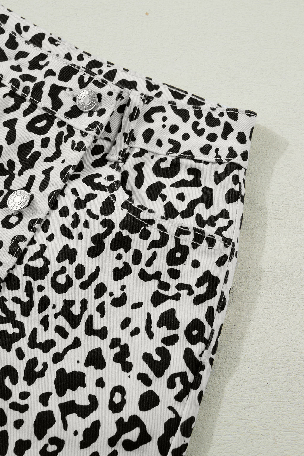 Brown Leopard Print Button Overlap Denim Shorts