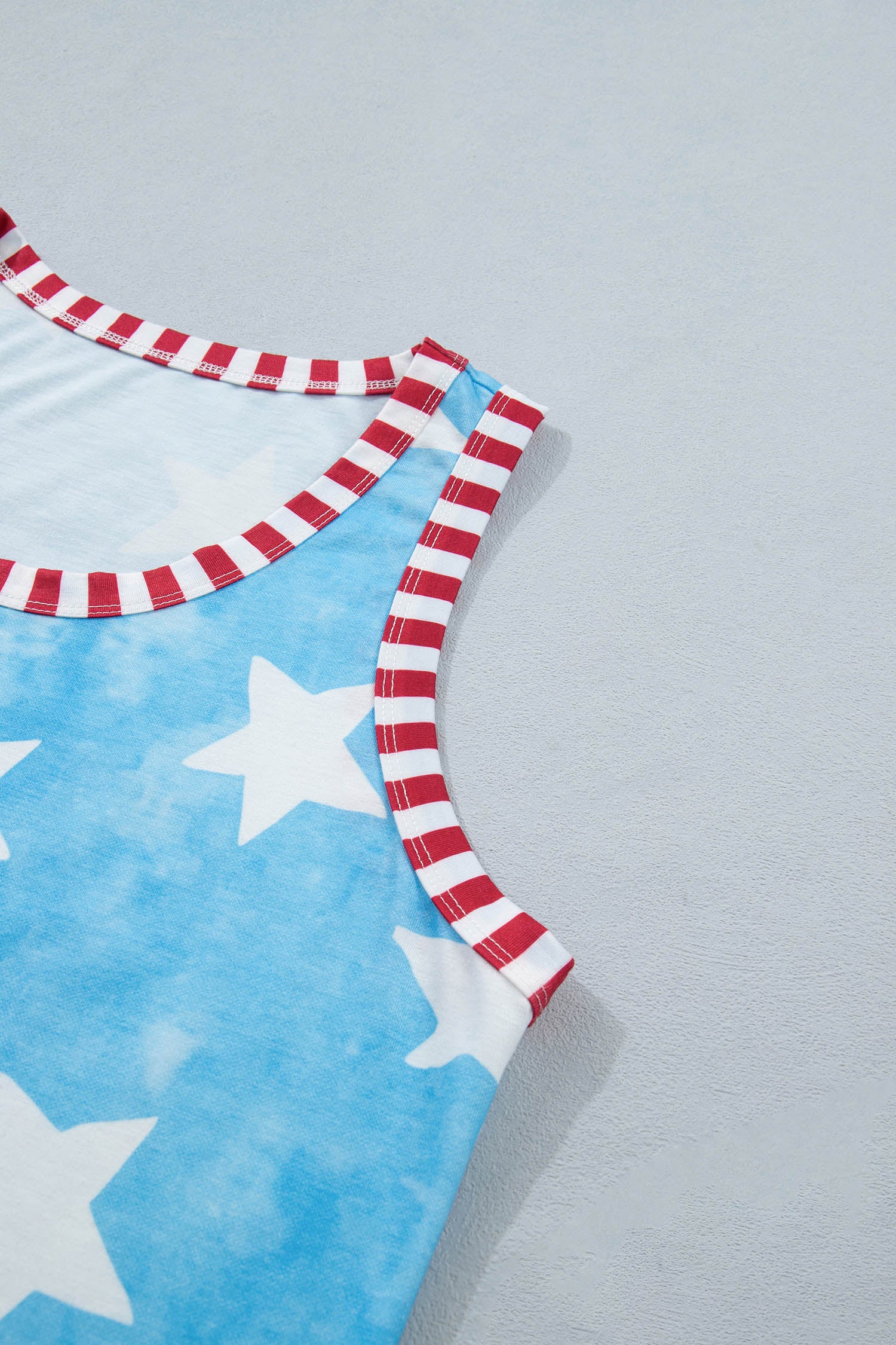 Sky Blue Tie Dye Star Print Striped Trim Round Neck Casual Tank Top