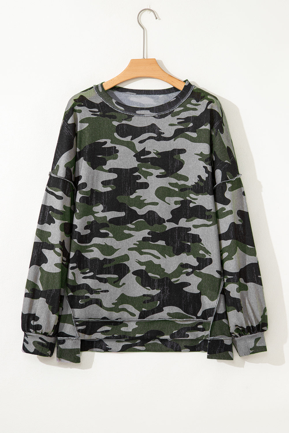 Retro Camouflage Print Exposed Seam Patchwork Drop Shoulder Sweatshirt