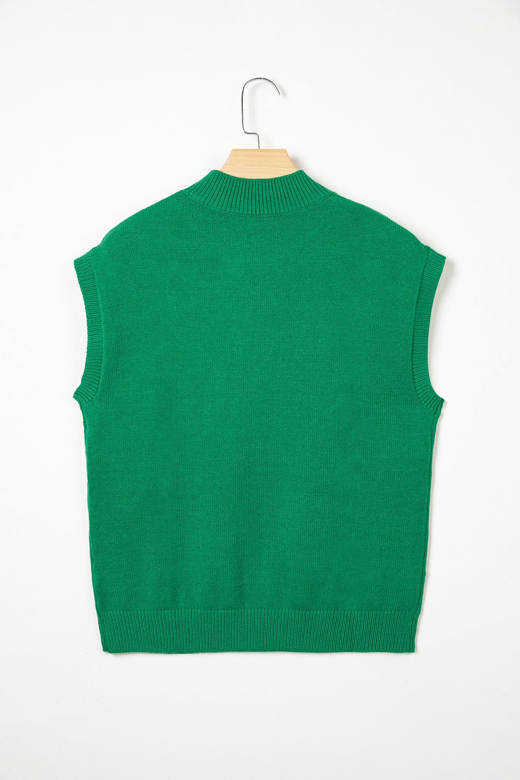 White Corded Horseshoes Ribbed Trim Mock Neck Short Sleeve Sweater