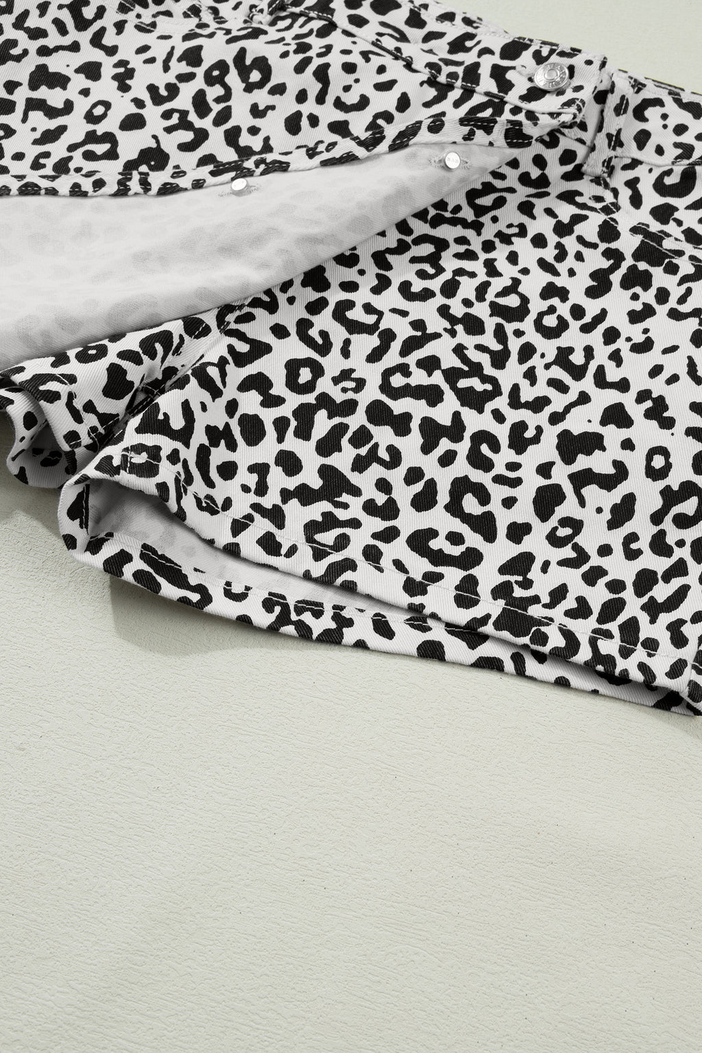 Brown Leopard Print Button Overlap Denim Shorts